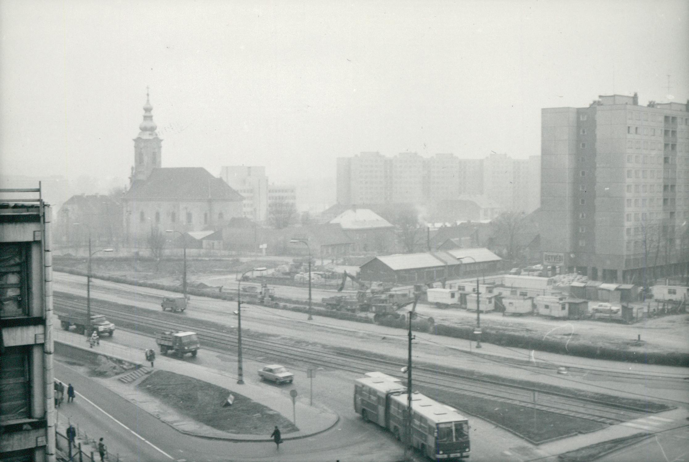 Óbudai látkép az Árpád-híd befejezése előtt Óbudai látkép az Árpád-híd befejezése előtt