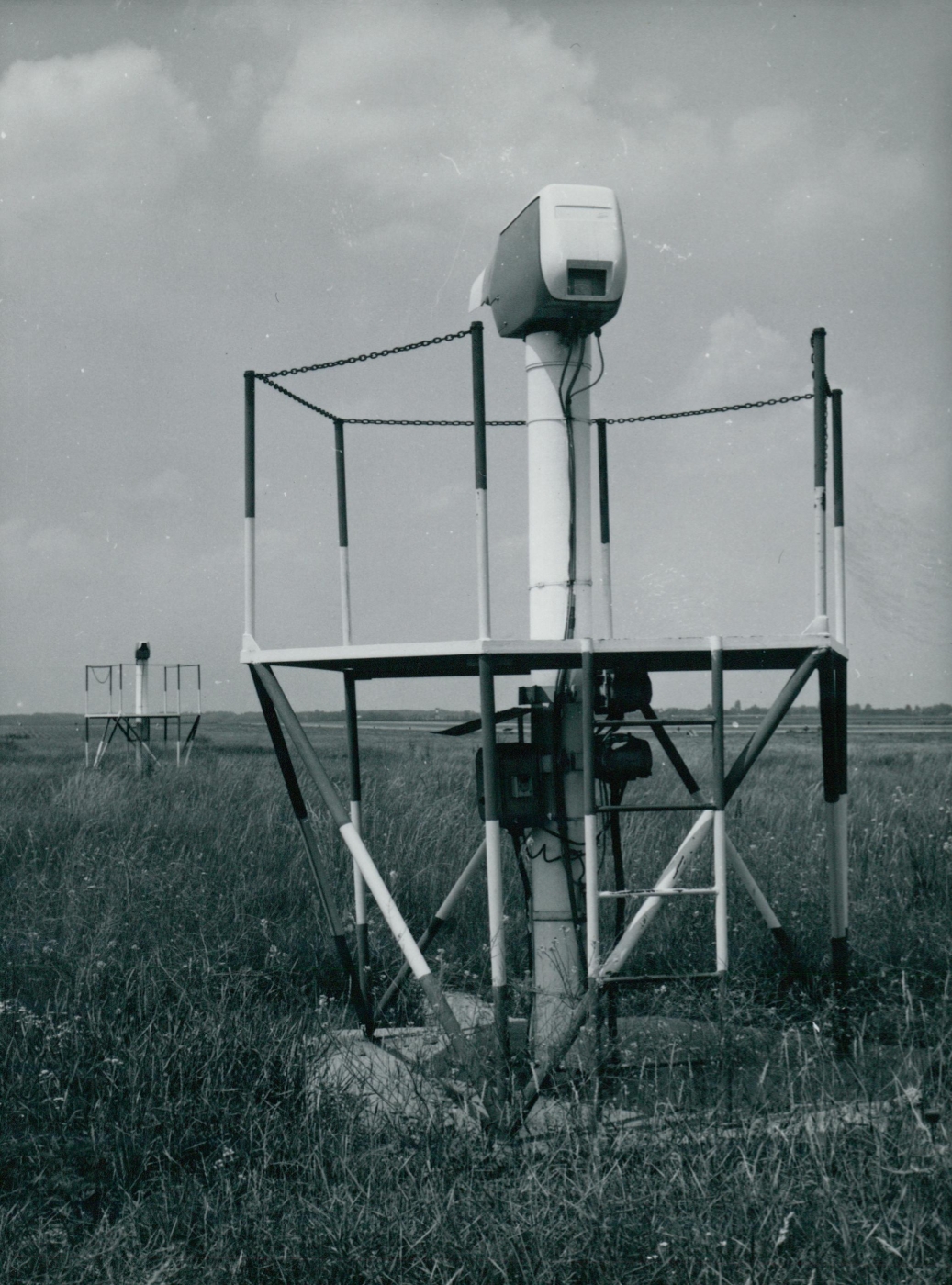 Repülésirányító berendezés a ferihegyi repülőtéren Repülésirányító berendezés a ferihegyi repülőtéren