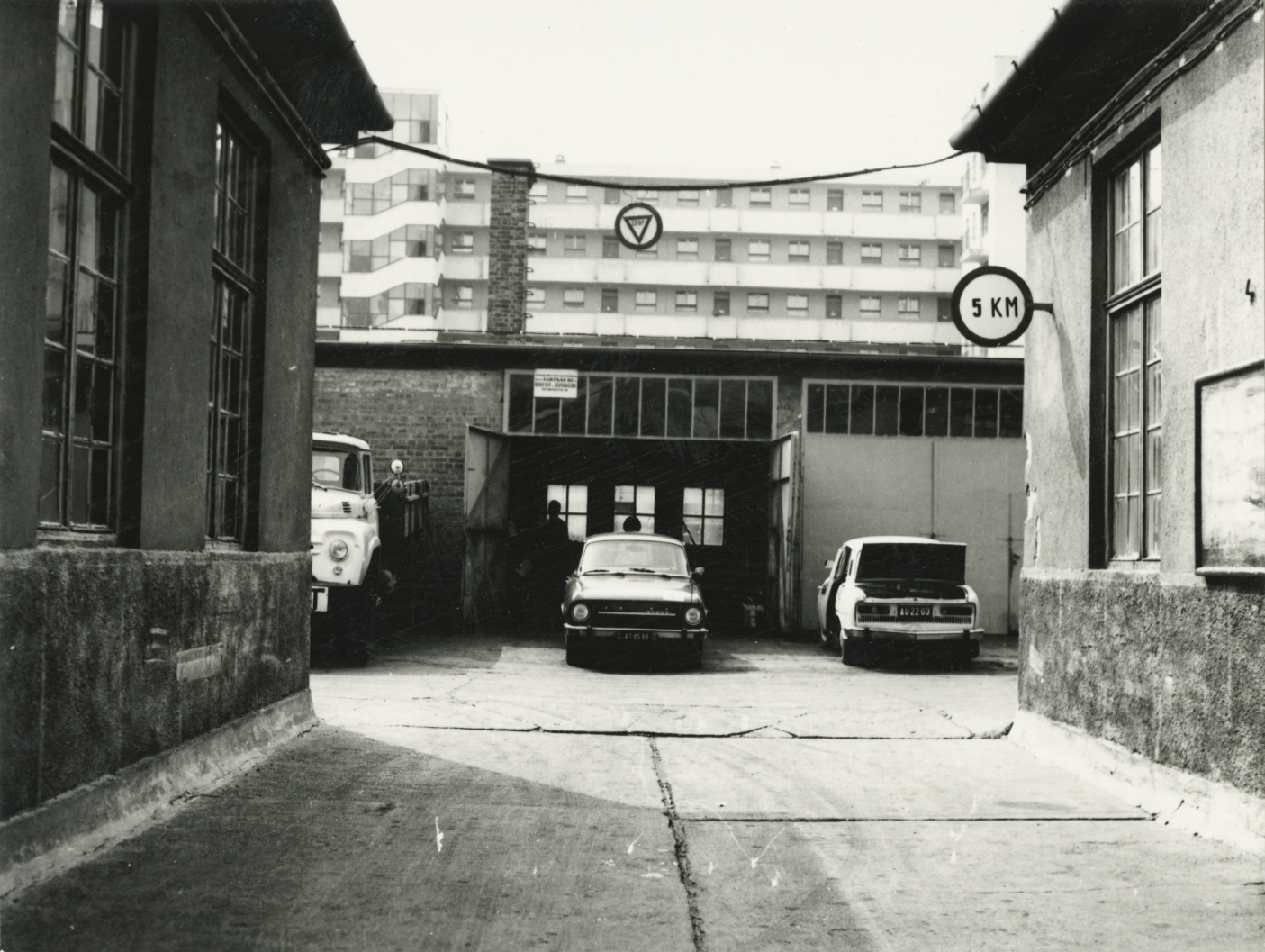 Statikai szakvélemény Bp. XIII. Ipoly u. 5b-d. Statikai szakvélemény Bp. XIII. Ipoly u. 5b-d.