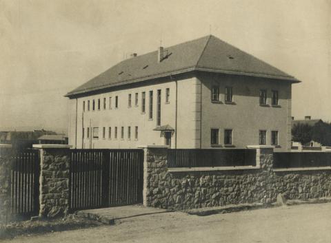 A Magyar Cukoripari R.T. igazgatósági, szálló és lakóépülete Marosvásárhelyen