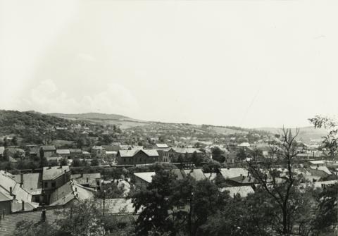 Salgótarján városközpont távlati képe nyugatról