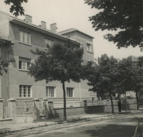 Kotsis Endre: Nemes-bérház