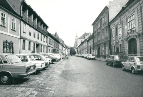 Hess András tér a Fortuna utcából