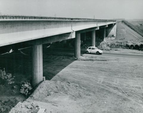 Az M3-as autópálya építése