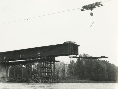 Drávaszabolcsi híd építése