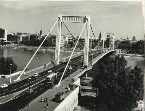Erzsébet híd