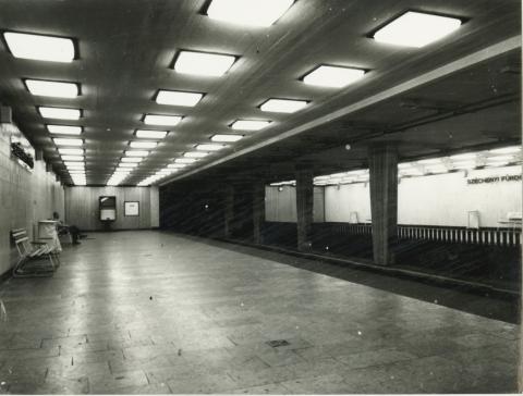 Milleniumi földalatti vasút, Széchenyi fürdő megálló