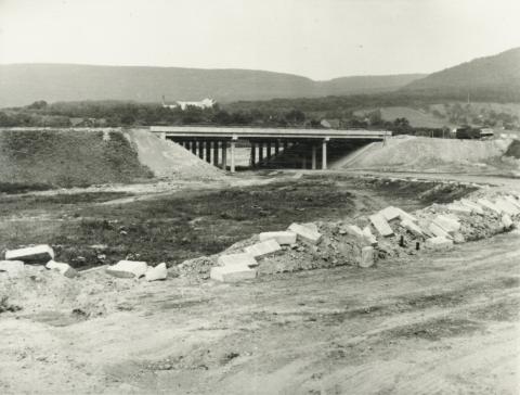 M1 autópálya építés