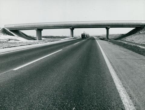 Az M1-es autópálya felüljárója