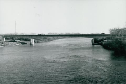 Az Algyői közúti Tisza-híd