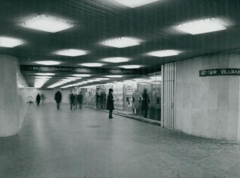 A Deák téri metró aluljárója