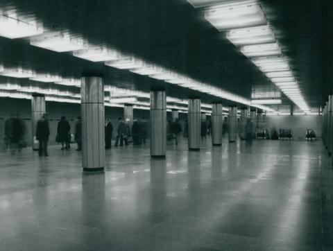 A 3-as metró Deák téri állomása