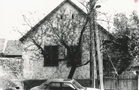 Békásmegyer. Dömös utca 14.