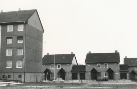 Tata. Május 1. tér