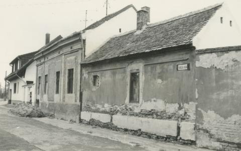 Debrecen. Pereces utca eleje