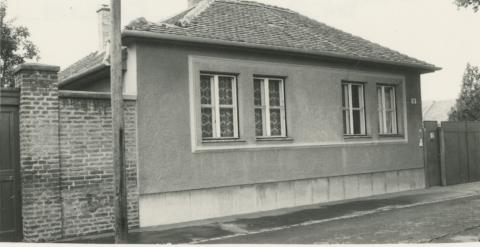 Debrecen. Pereces utca 19.
