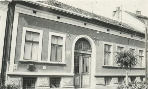 Debrecen. Kölcsey utca 14.