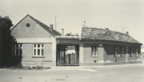Debrecen. Leány utca