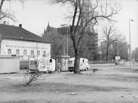 Kőbánya. Pataki tér. Hírlap pavilon és környéke