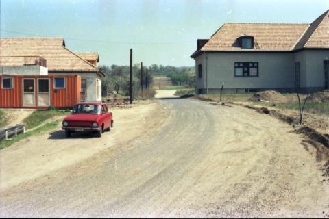 Skoda S100 a fóti postánál