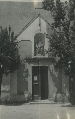 Veszprém. Anna tér. Szent Anna templom bejárata