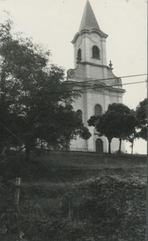 Eger-Felnémet római katolikus temploma