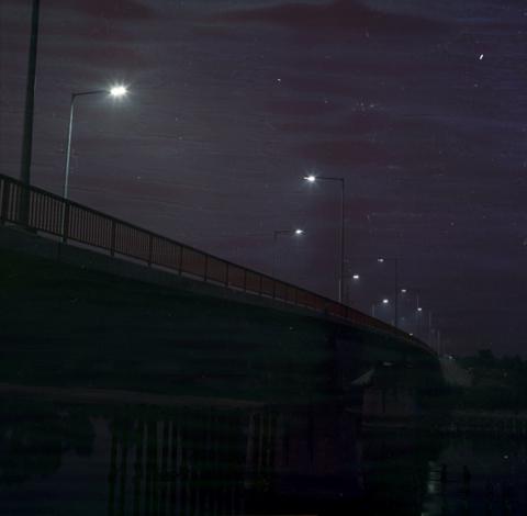 Híd éjszakai világításának felmérése