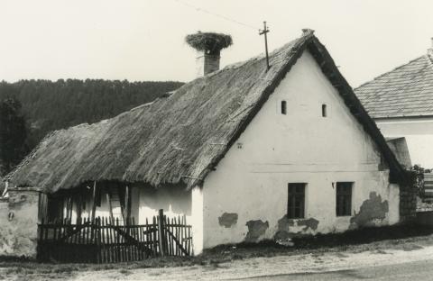 Bakonyjákó. Kossuth utca 46.