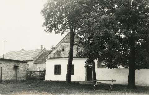 Homokbödöge. Jókai utca 6.