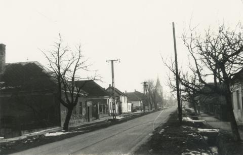 Litér. Dózsa György utca