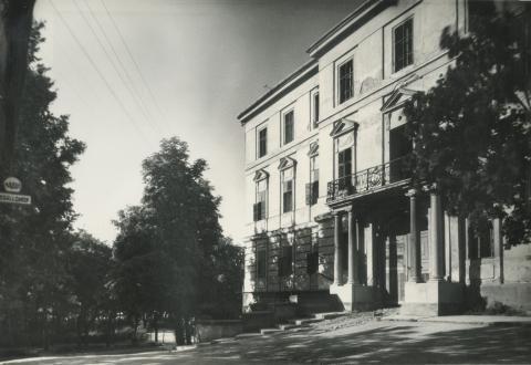 A füredi Gyógy téren álló Horváth-ház