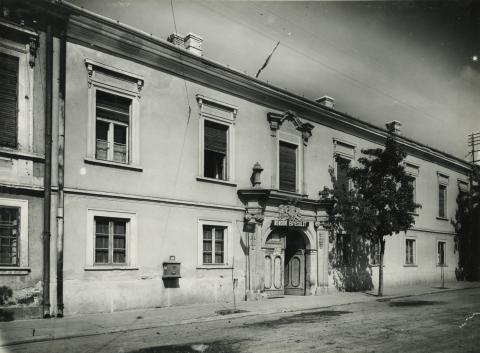 Gyöngyös, Petőfi Sándor utca 32. számú épület