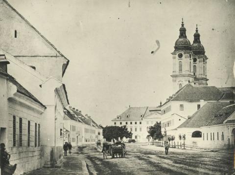 Kalocsai utcakép a XIX. századból.