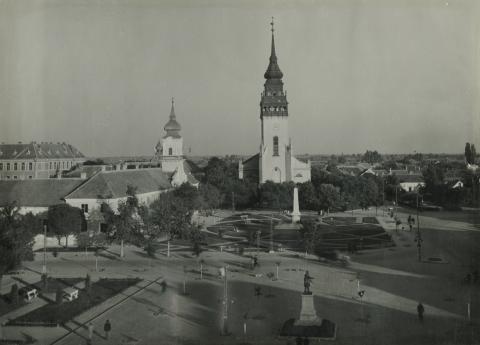 A nagykőrösi református templom és a tanácsház