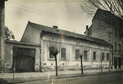 Nyíregyháza. Egyház utca 2.