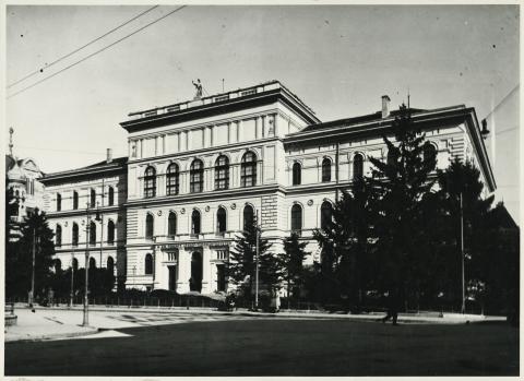 A szegedi egykori Főreáltanoda, ma a Szegedi Tudományegyetem központi épülete