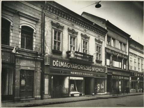 A Tisza Lajos (egykori Lenin) körút 9. lakóháza