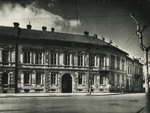 Az egykori Sztálin körút (ma Tisza Lajos körút) 29. számú lakóház