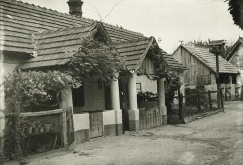 Balatonszentgyörgy. Fő utca 76.