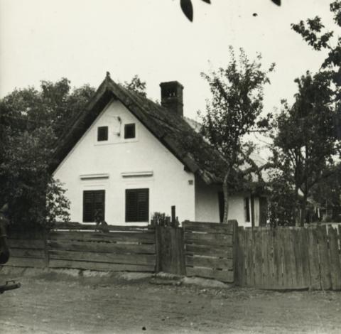Balatonszentgyörgy. Fő utca 84.