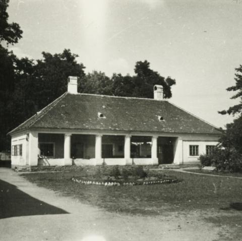 Szigliget. Gyermeküdülő.