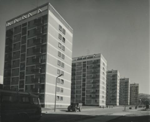 Salgótarján. Pécskő utca