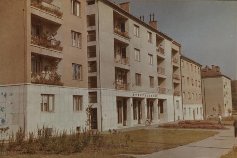 Kazincbarcika. Egressy Béni út 5. Gyógyszertár